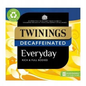 Podwójny herbata Twinings Decaffeinated Everyday, bogata w smak i aromat, w wygodnym opakowaniu. Idealna dla miłośników herbaty bez kofeiny, stworzona z wysokiej jakości składników, ekologiczna i biodegradowalna.