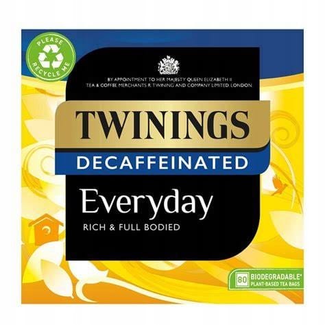 Twinings DECAF Everyday 80 UK 1 Podwójny herbata Twinings Decaffeinated Everyday, bogata w smak i aromat, w wygodnym opakowaniu. Idealna dla miłośników herbaty bez kofeiny, stworzona z wysokiej jakości składników, ekologiczna i biodegradowalna.