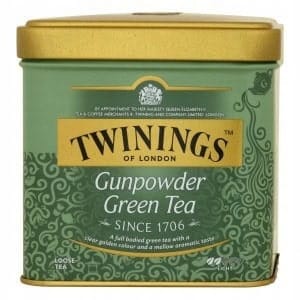 Twinnings Gunpowder Green Tea - Zielona herbata w puszce, wysokiej jakości kawałki herbaty Zhejiang, świeży, aromatyczny napar, idealny do codziennego relaksu i zdrowego stylu życia.