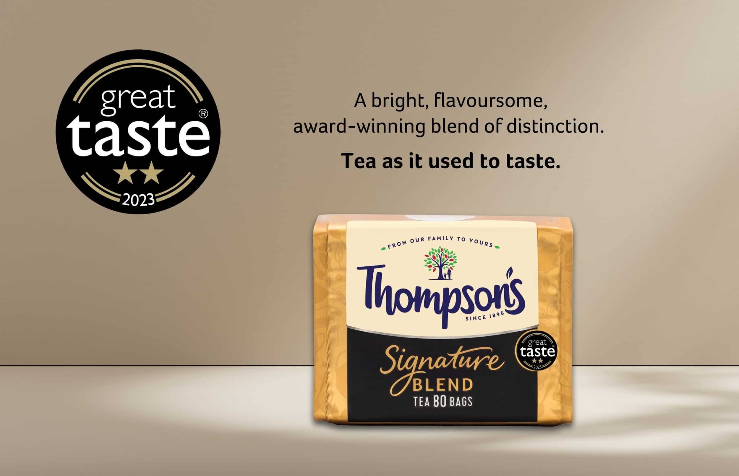 Wyśmienita mieszanka herbaty w saszetkach Thommpson's Signature Blend, doceniana przez ekspertów za wyjątkowy smak i aromat. Idealna na codzienne chwile relaksu i energii.