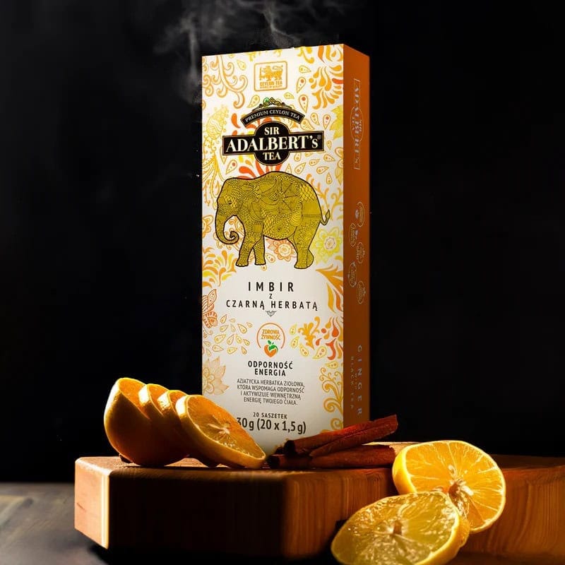 Herbata z czarnej herbaty Imbir z cytrusami Sir Adalbert's na stronie FlowTea, aromatyczna i wspierająca odporność naturalnym składnikiem.