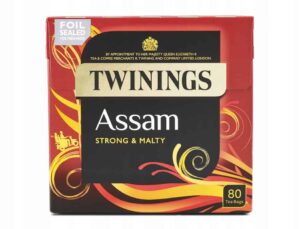 Herbata Twinings Assam Strength Malty opakowanie 80 torebek, intensywny smak, aromat i mocnej herbaty czarnej, idealna do codziennego picia, bogata w smak i energię, wysokiej jakości herbata z Assam, doskonała na śniadanie i spotkania.