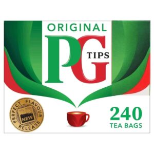 Wszystko o herbacie PG Tips, 240 torebek, klasyczny aromat, naturalny smak, idealny na codzienne śniadanie i popołudniową chwilę relaksu. Herbaty z najwyższej jakości liści herbacianych.