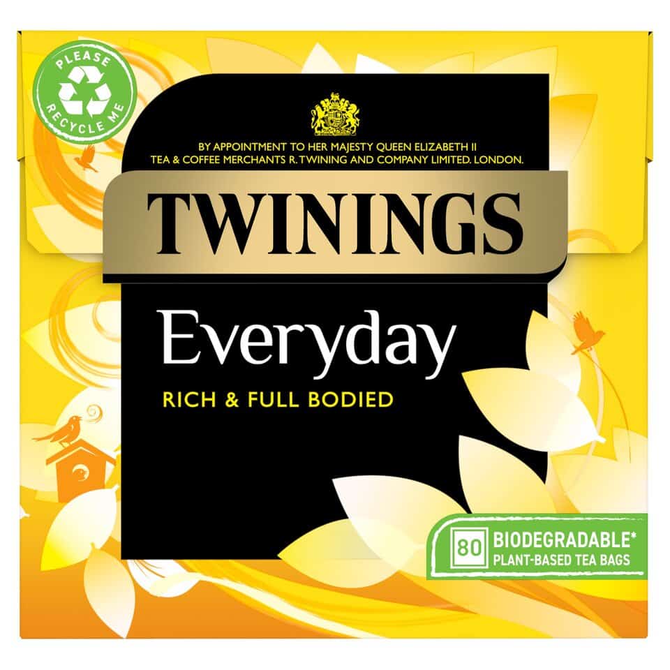 Twinings Everyday 80 250g herbata angielska UK 1 Eko-friendly herbata w tekturowym opakowaniu, zawiera 80 biodegradowalnych torebek herbacianych Twinings Everyday. Idealna na codzienne spożycie, bogata w smak i naturalne składniki.